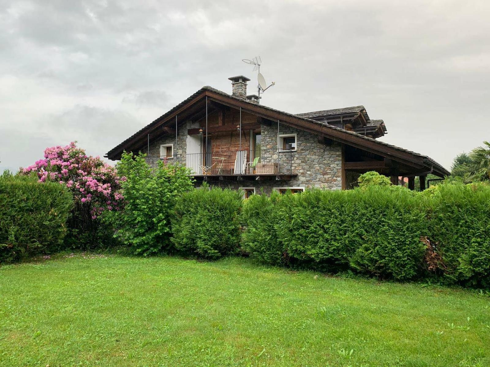 Ferienwohnung Casa Unica- Da Bruno Colico Exterior foto