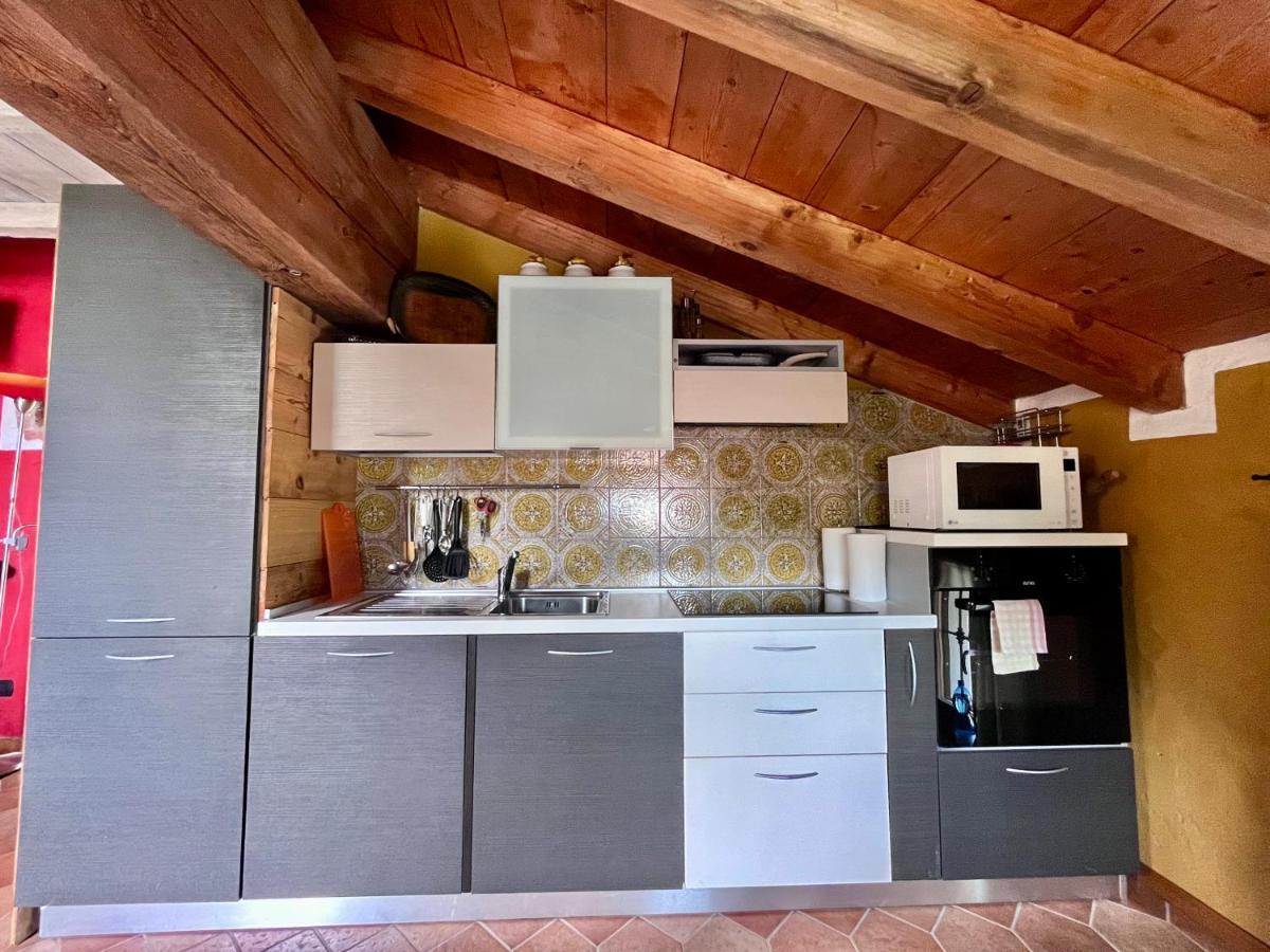 Ferienwohnung Casa Unica- Da Bruno Colico Exterior foto