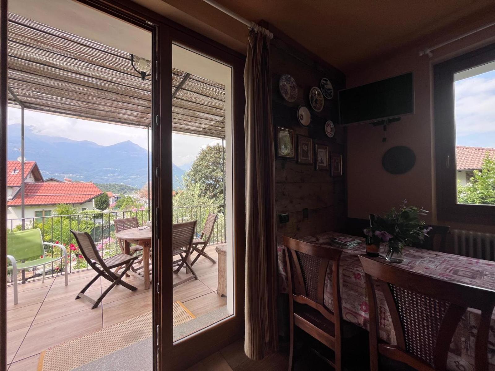 Ferienwohnung Casa Unica- Da Bruno Colico Exterior foto